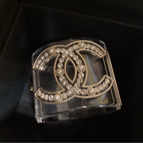 Chanel Crystal Cuff - Picture 5 of 8